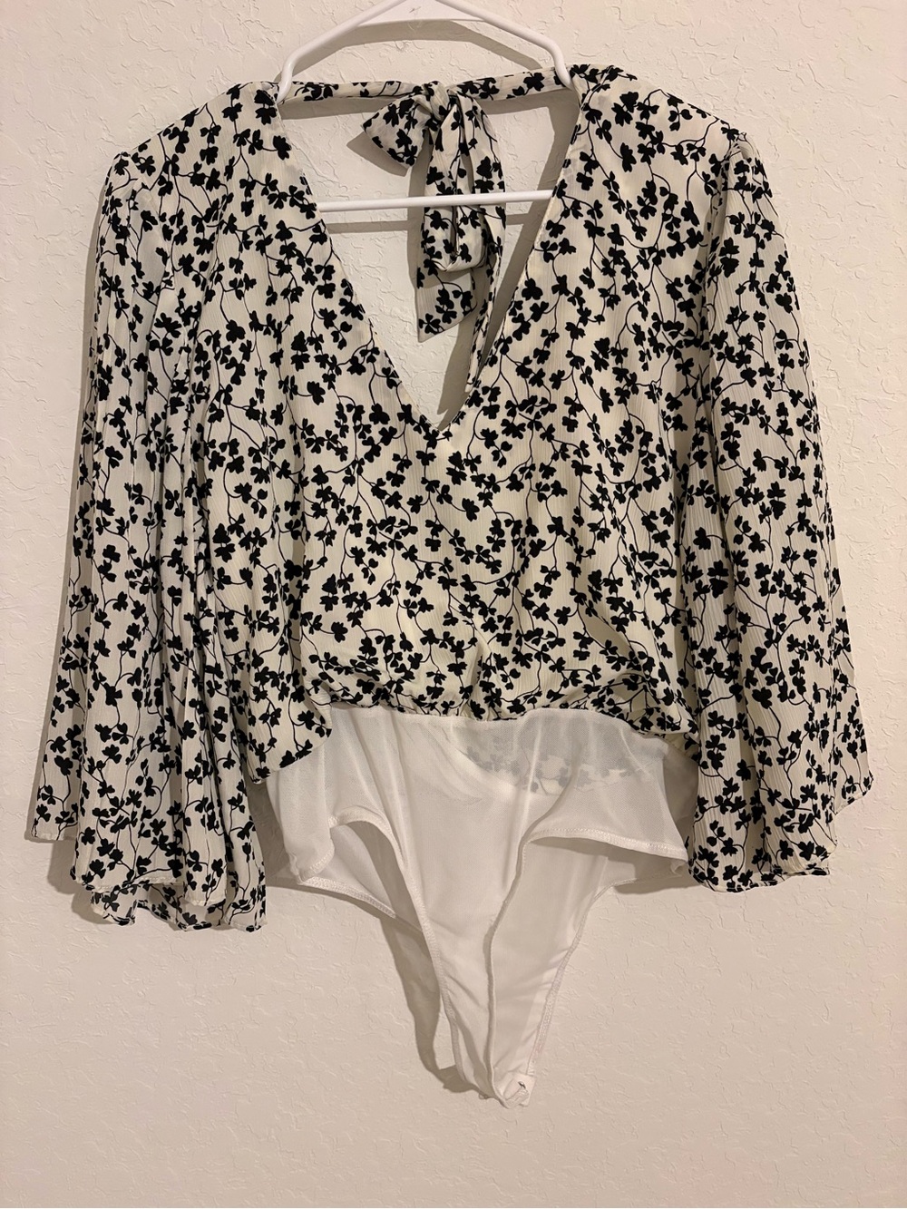 Lulu's Black Floral Tie-Back V-Neck Bodysuit - Cream